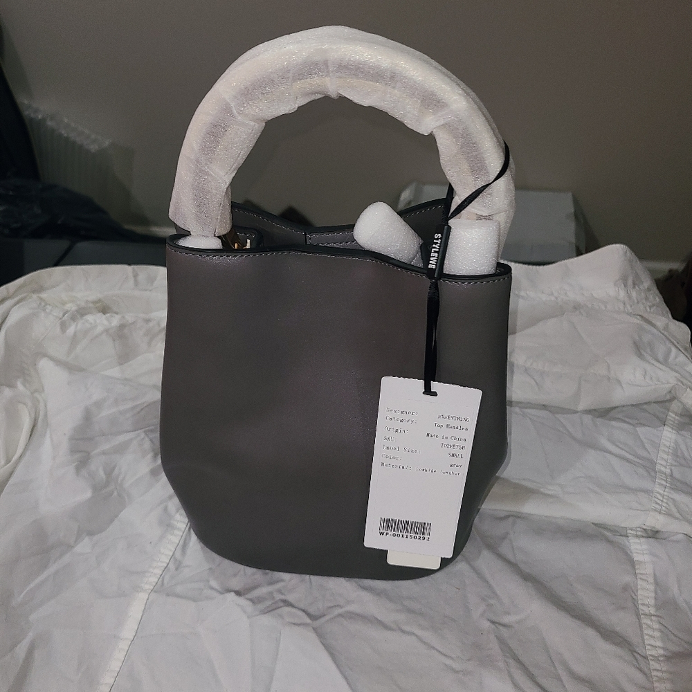 Everything Solid Cowhide Leather Simple Snap Bucket Top Handle